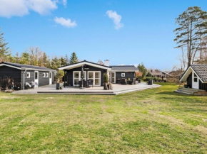 Holiday Home Helli - from the sea by Interhome, Hadsund